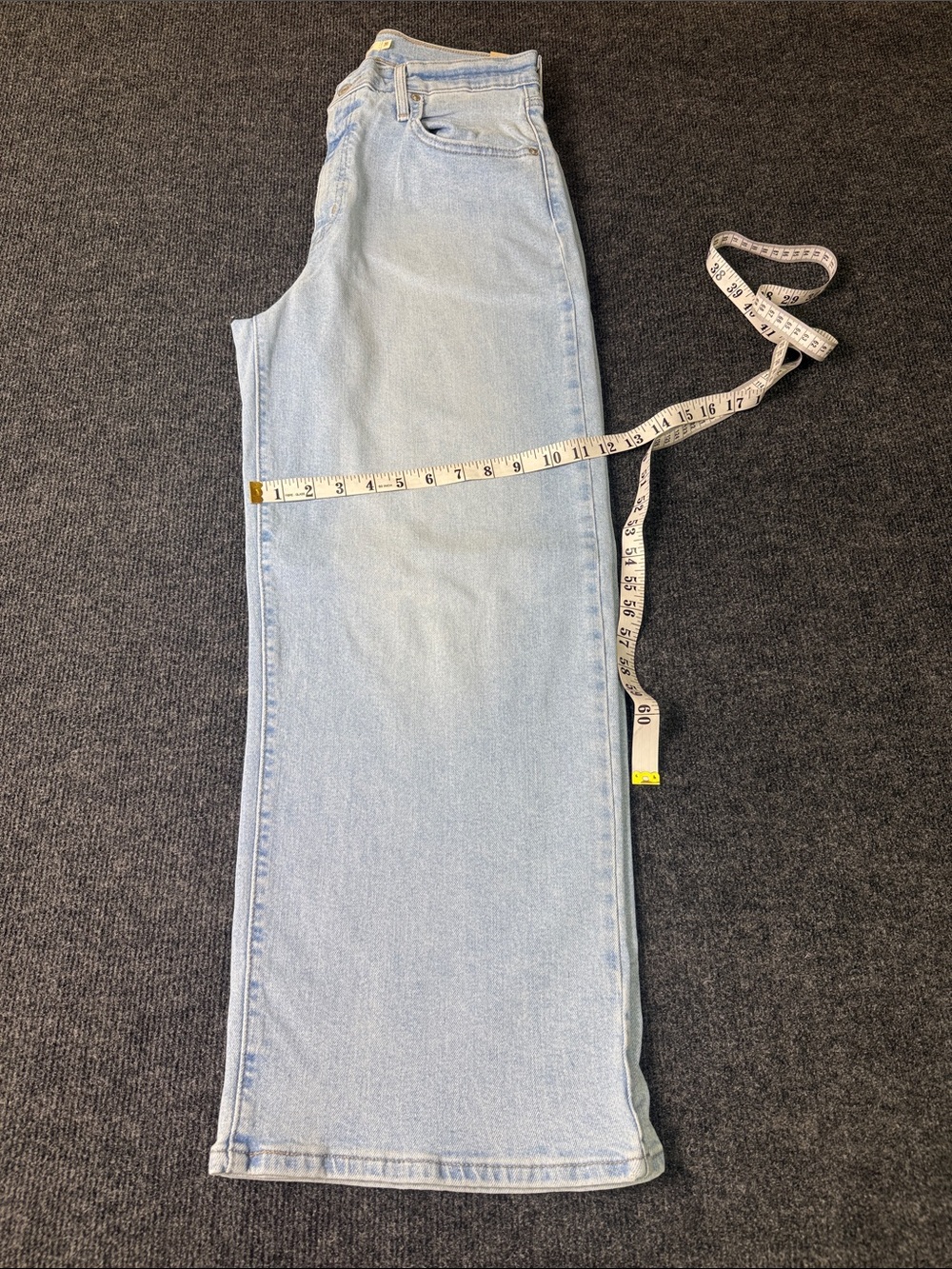 Women's Levi Light Wash High Rish Wide Leg Jeans
